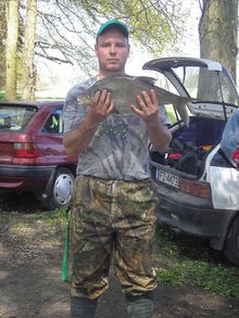 Dumny zwycięzca zawodów